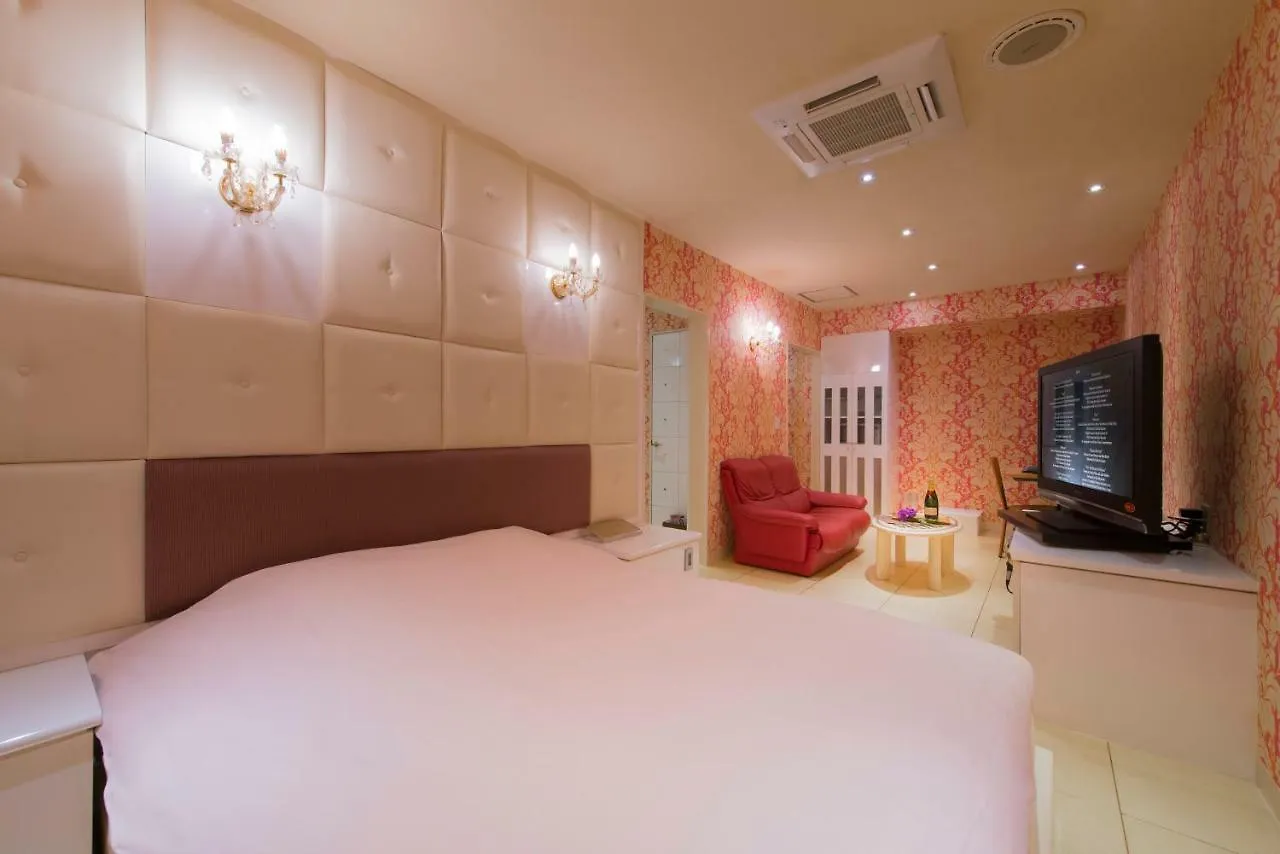 Hotel Linden Oji (Adults Only) Tokyo 3*,